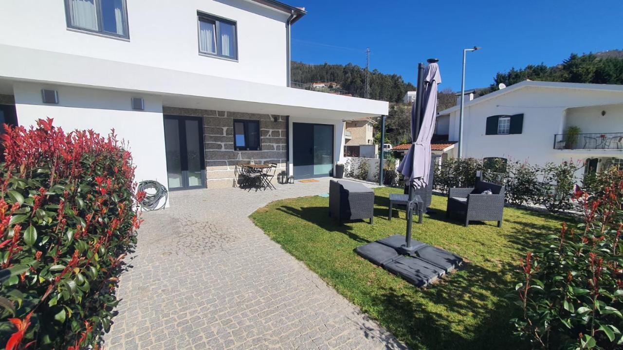 Village Guest House Arouca Esterno foto