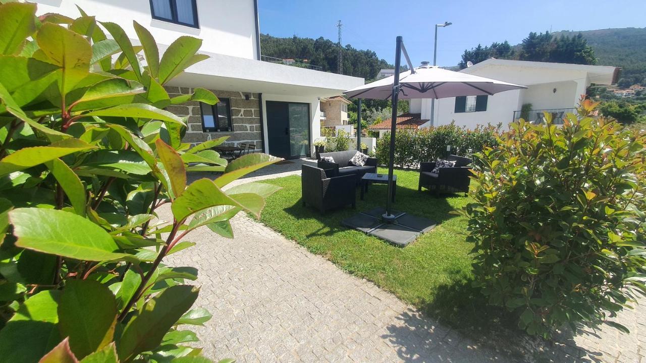 Village Guest House Arouca Esterno foto